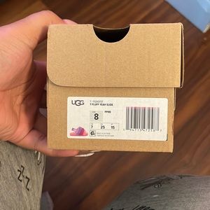 Super cute Ugg slides for toddler